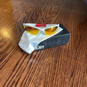 OAKLEYS